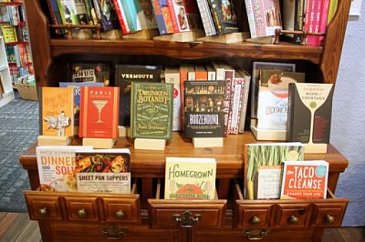 Inkwood Books - Haddonfield | Retail | Logo