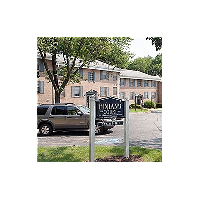 Finian's Court - Lanham | Apartments & Rentals | Logo