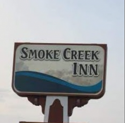 Smoke Creek Inn - Scobey | Hotels & Travel | Logo