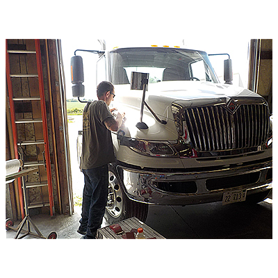Newby Auto Body - Mattoon | Automotive Services | Logo